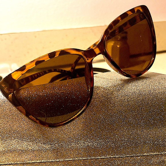 😎 NEW Tortoise Shell Shades - Picture 5 of 5
